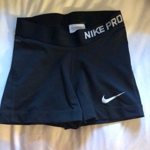 3” Nike Pros